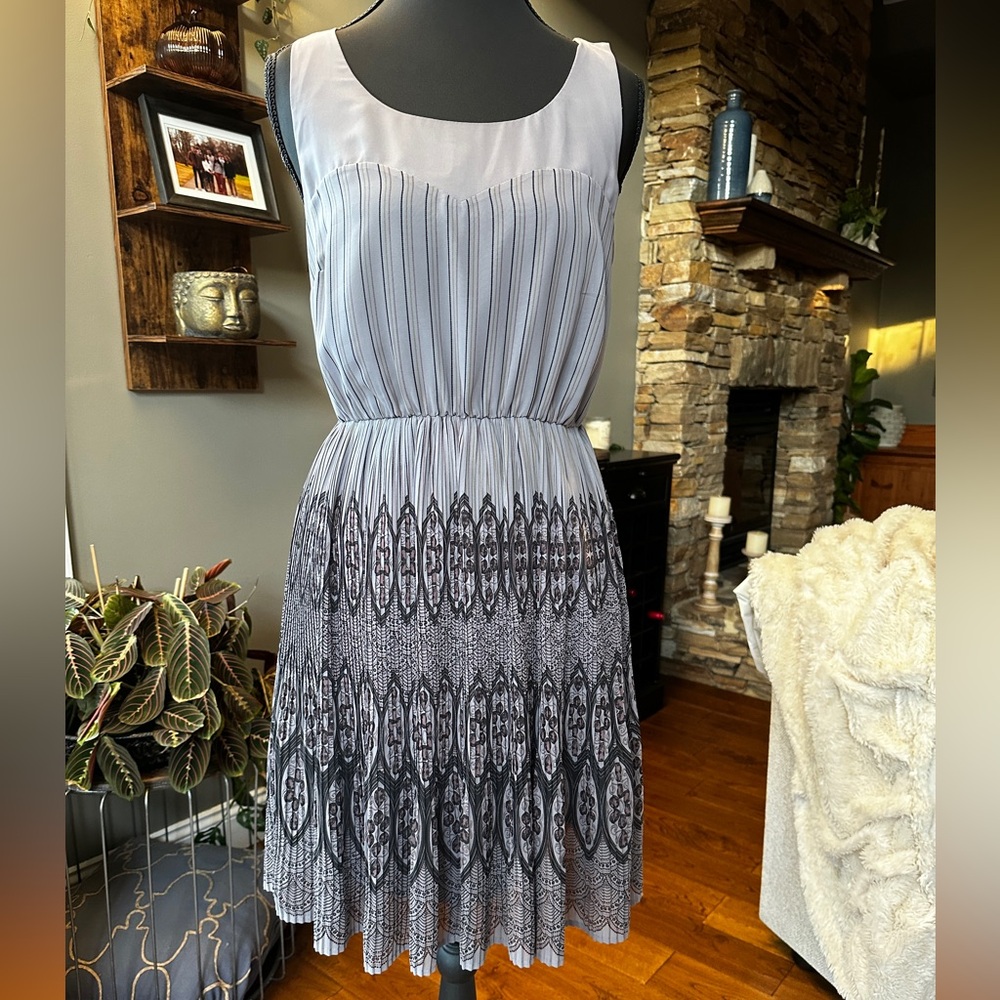 Gray/Purple Pleated Dress - Small